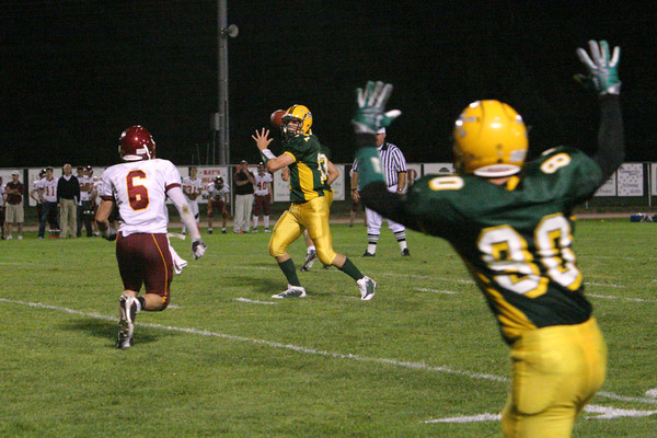 3249 Football v Lakeside 091809