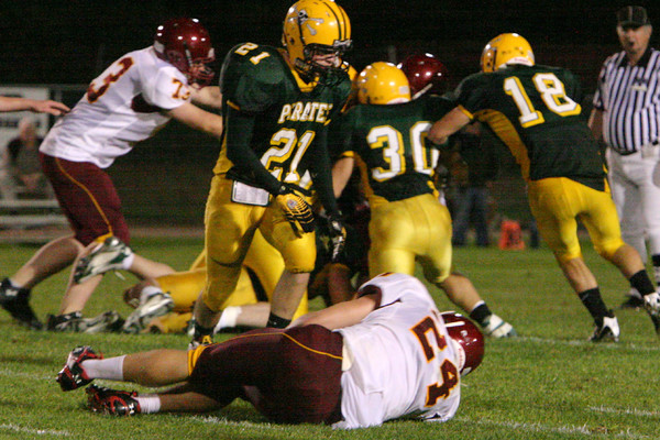 3295 Football v Lakeside 091809