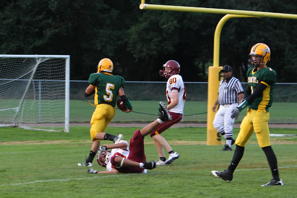 5093 Football v Lakeside 091010