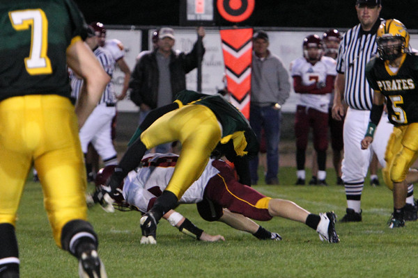 5526 Football v Lakeside 091010