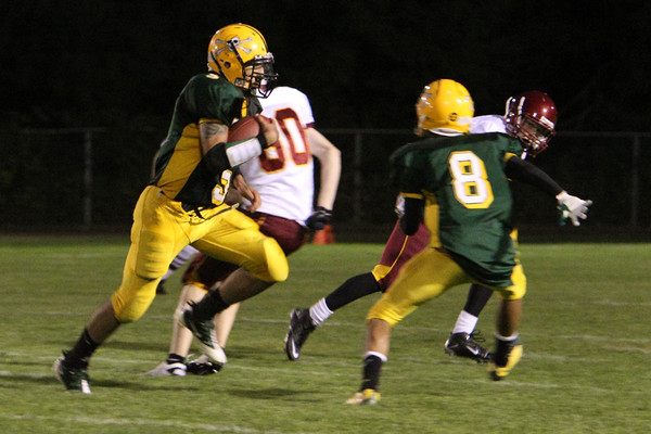 5615 Football v Lakeside 091010