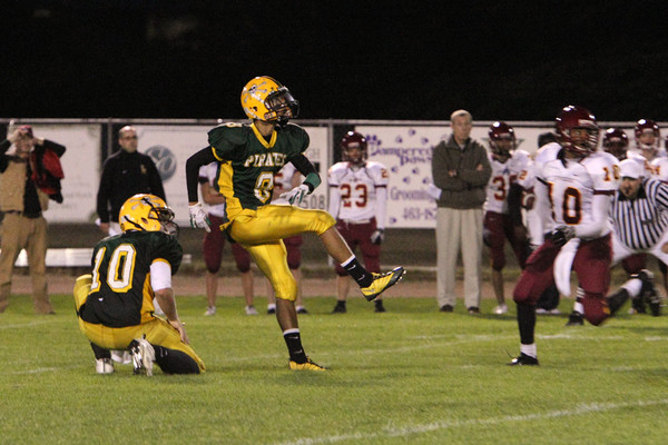 5710 Football v Lakeside 091010