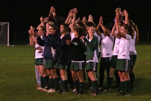 8388 Girls Soccer v CWA 102709