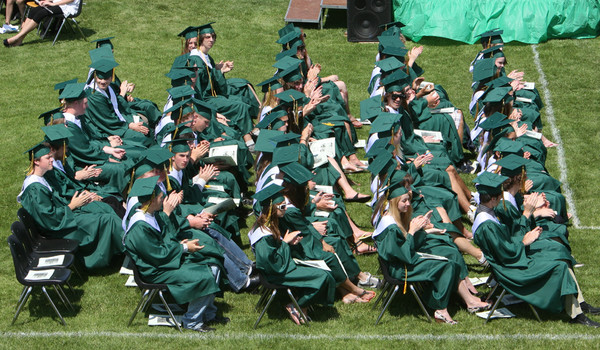 6135 VHS Graduation 2009