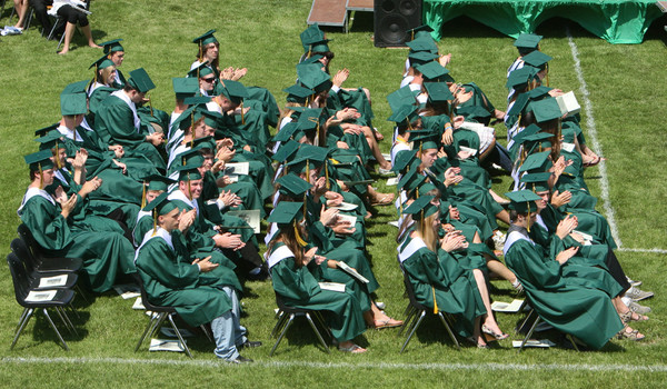 6197 VHS Graduation 2009
