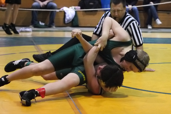 3037 Rock Island Wrestling Tournament 122809