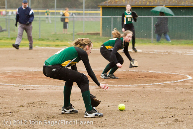 1436 VHS Softball v Orting 032712