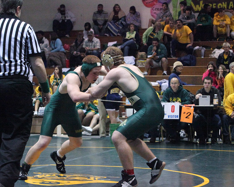 3046_Rock_Island_Wrestling_Tournament_122809