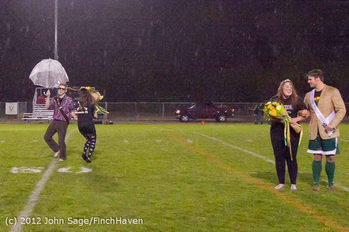 0064 VHS Homecoming Court 2012 101912