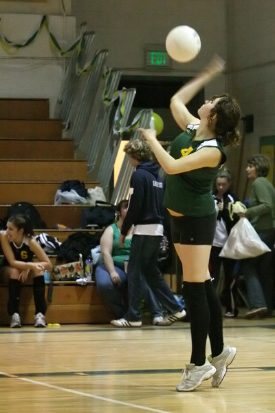 6044 JV Volleyball v Orting 102109