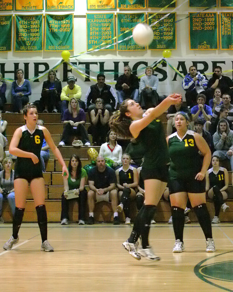6536 Varsity Volleyball v Orting 102109