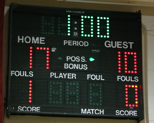 6656 Varsity Volleyball v Orting 102109