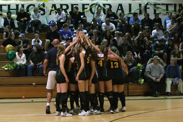 6721 Varsity Volleyball v Orting 102109